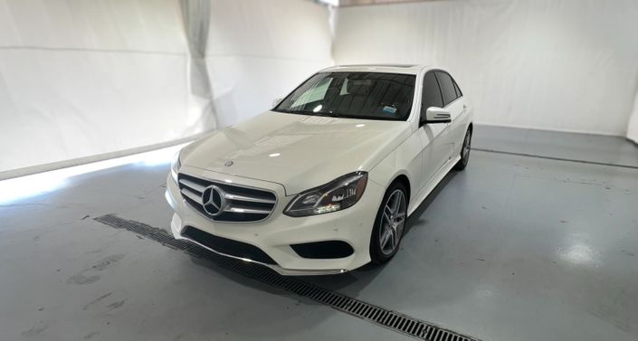 Thumbnail: 2014 Mercedes-Benz E-Class - 1