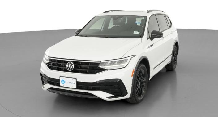 Thumbnail: 2022 Volkswagen Tiguan - 1