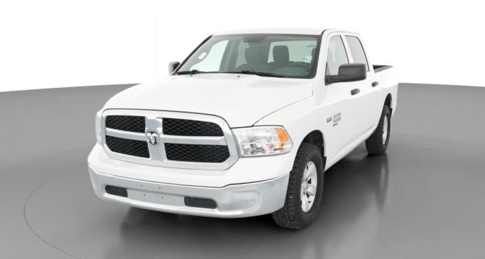 Thumbnail: 2020 RAM 1500 Classic - 1