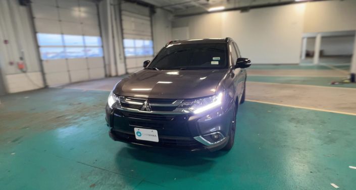 Thumbnail: 2018 Mitsubishi Outlander - 1