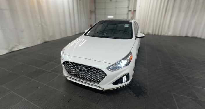 Thumbnail: 2019 Hyundai Sonata - 1