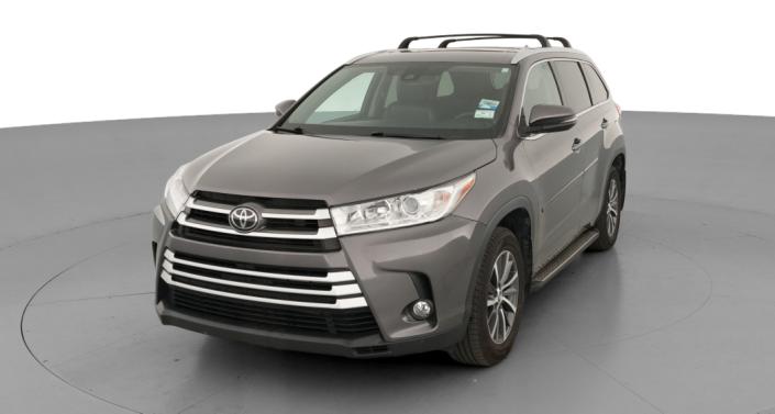 Thumbnail: 2017 Toyota Highlander - 1