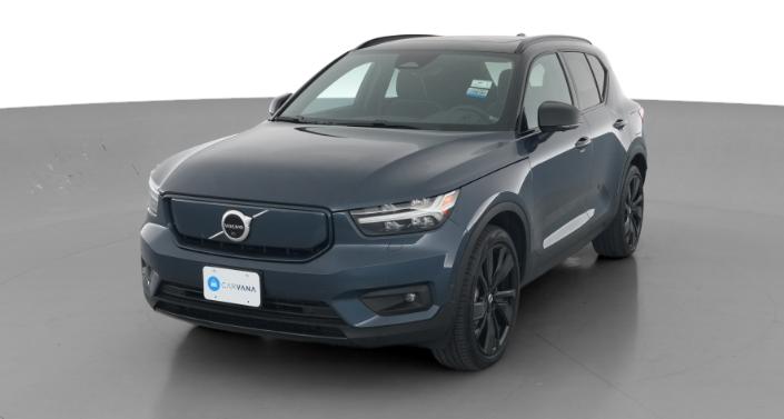 Thumbnail: 2022 Volvo XC40 - 1