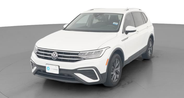 Thumbnail: 2022 Volkswagen Tiguan - 1
