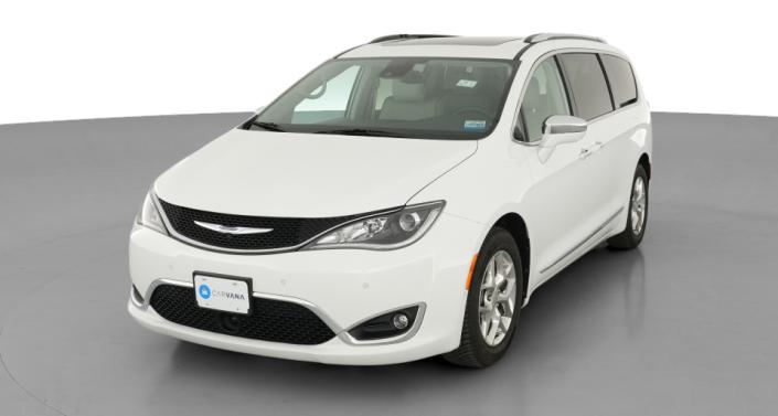 Thumbnail: 2017 Chrysler Pacifica - 1