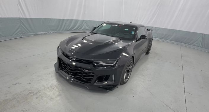 Thumbnail: 2018 Chevrolet Camaro - 1