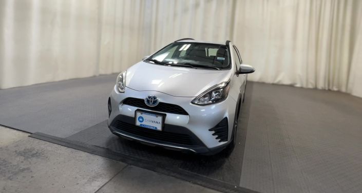 Thumbnail: 2018 Toyota Prius c - 1