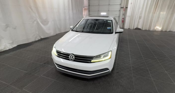 Thumbnail: 2017 Volkswagen Jetta - 1