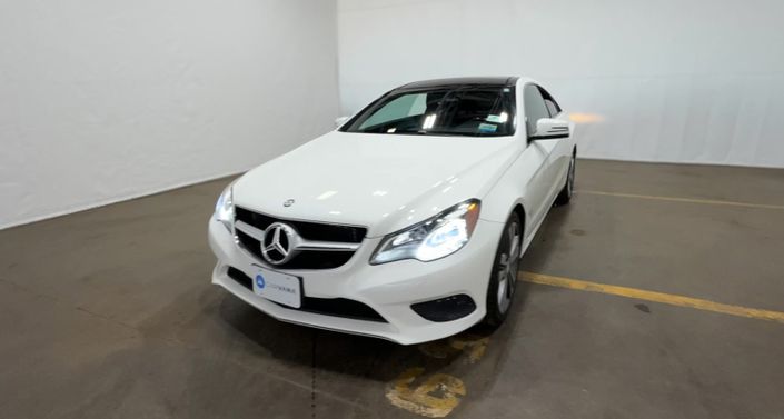 Thumbnail: 2017 Mercedes-Benz E-Class - 1