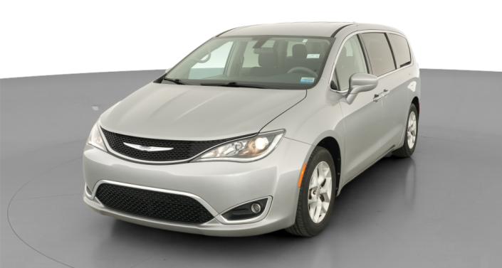 Thumbnail: 2018 Chrysler Pacifica - 1