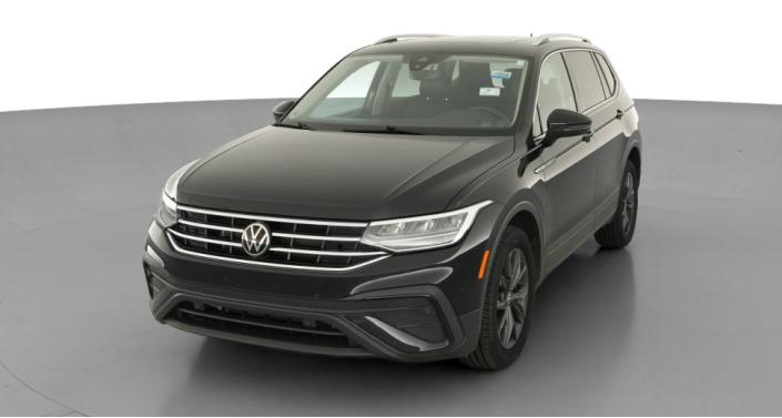 Thumbnail: 2022 Volkswagen Tiguan - 1