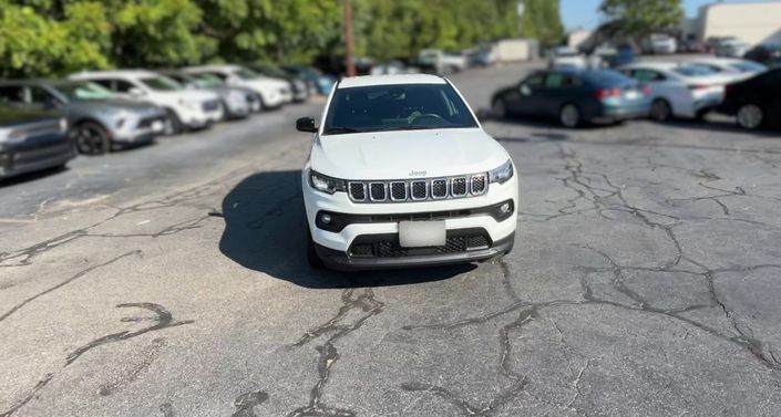 2023 Jeep Compass Latitude -
                  Hebron, OH