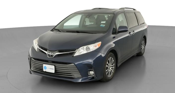 Thumbnail: 2020 Toyota Sienna - 1