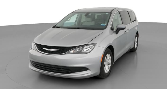 Thumbnail: 2017 Chrysler Pacifica - 1