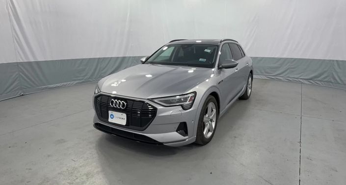 Thumbnail: 2022 Audi e-tron - 1