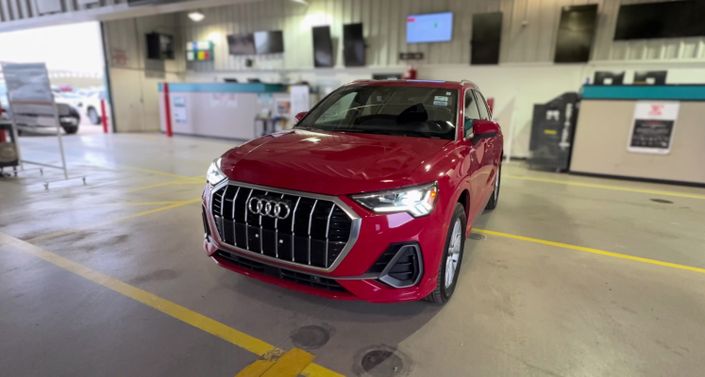 Thumbnail: 2024 Audi Q3 - 1