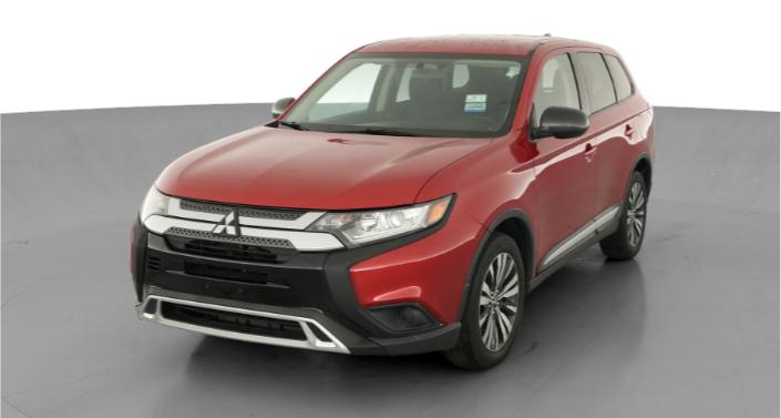 Thumbnail: 2019 Mitsubishi Outlander - 1