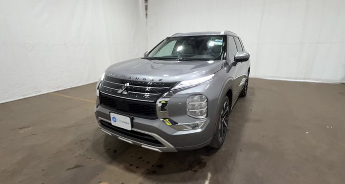 Thumbnail: 2023 Mitsubishi Outlander - 1