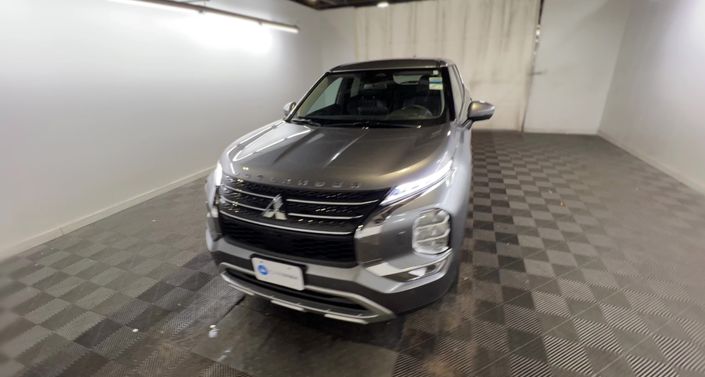 Thumbnail: 2024 Mitsubishi Outlander - 1