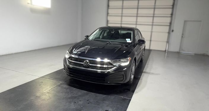 Thumbnail: 2024 Volkswagen Jetta - 1