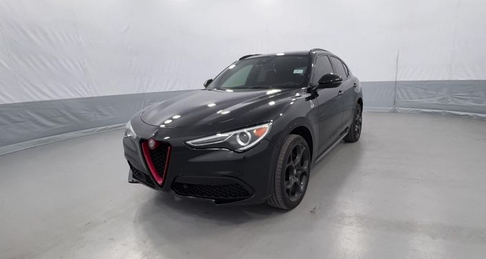 Thumbnail: 2022 Alfa Romeo Stelvio - 1