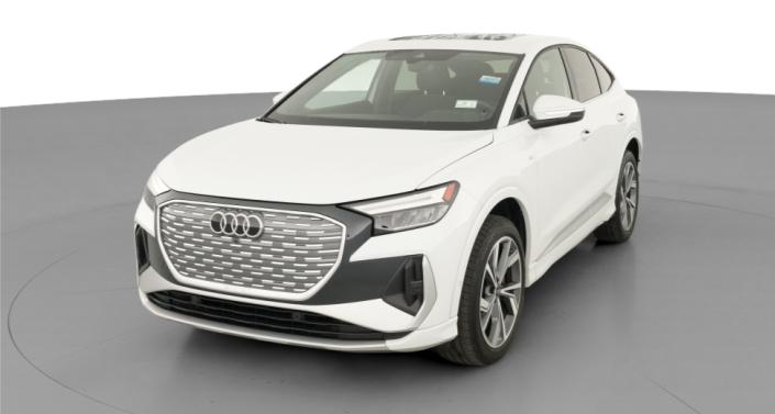 Thumbnail: 2023 Audi Q4 e-tron - 1
