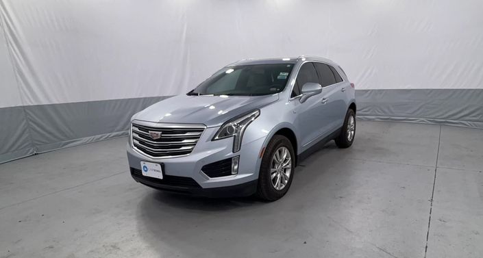 Thumbnail: 2017 Cadillac XT5 - 1
