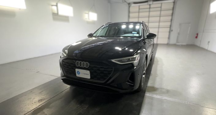 Thumbnail: 2024 Audi Q8 e-tron - 1