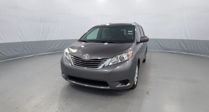 Thumbnail: 2016 Toyota Sienna - 1