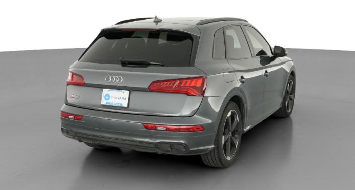 Thumbnail: 2020 Audi SQ5 - 1