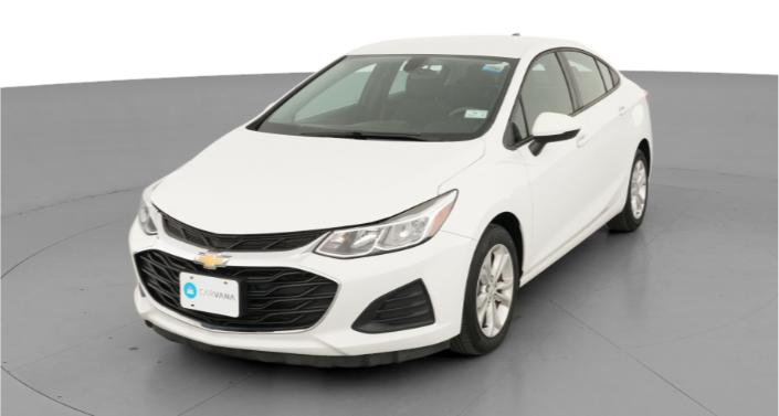Thumbnail: 2019 Chevrolet Cruze - 1
