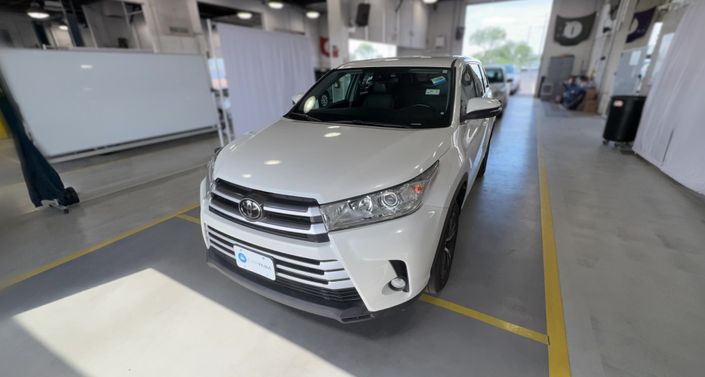 Thumbnail: 2019 Toyota Highlander - 1