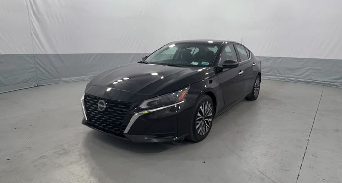 Thumbnail: 2024 Nissan Altima - 1