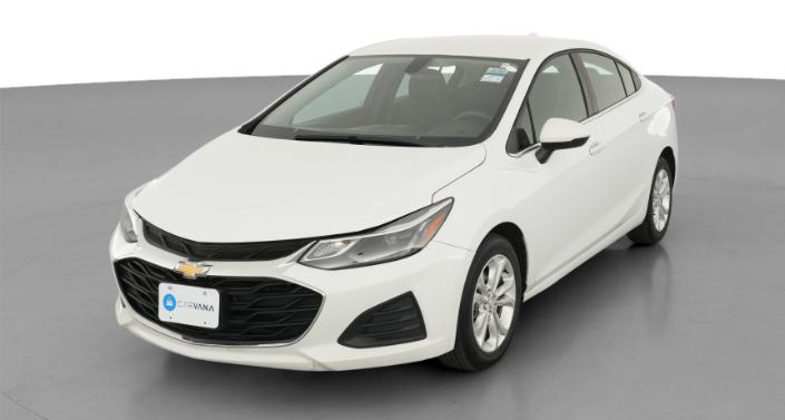 Thumbnail: 2019 Chevrolet Cruze - 1