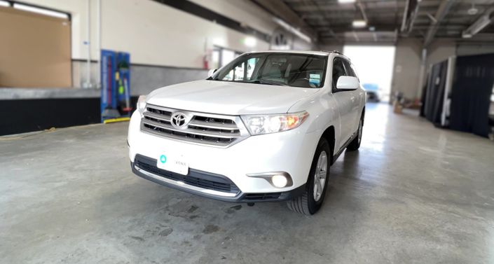 Thumbnail: 2012 Toyota Highlander - 1