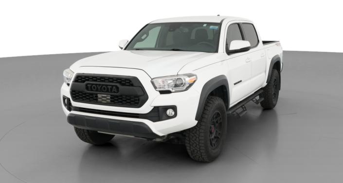Thumbnail: 2019 Toyota Tacoma - 1