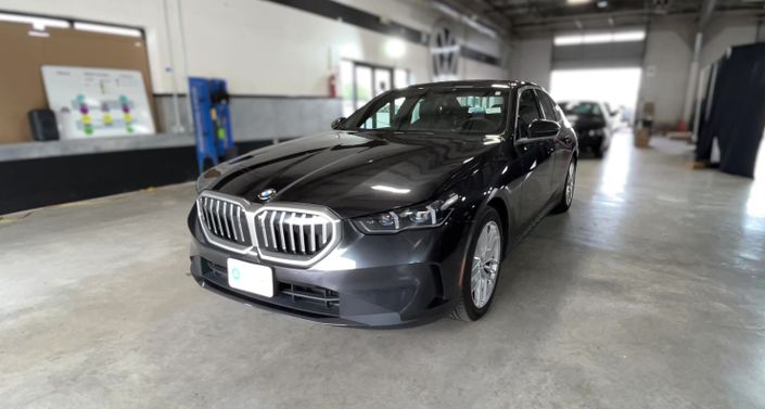 Thumbnail: 2025 BMW 5 Series - 1