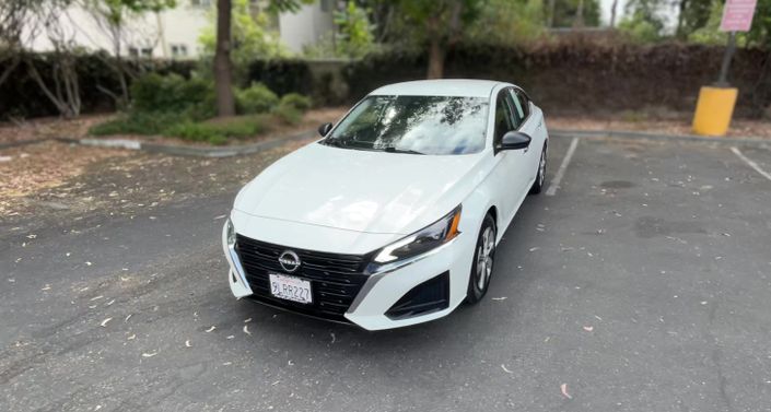 Thumbnail: 2024 Nissan Altima - 1