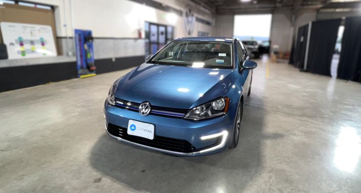 Thumbnail: 2016 Volkswagen e-Golf - 1