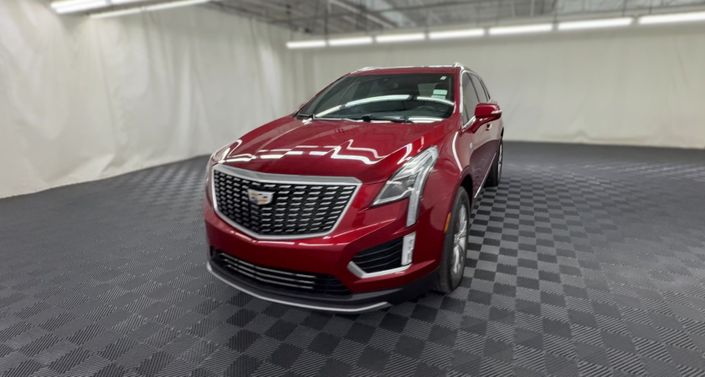 Thumbnail: 2021 Cadillac XT5 - 1