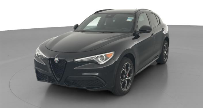 Thumbnail: 2022 Alfa Romeo Stelvio - 1