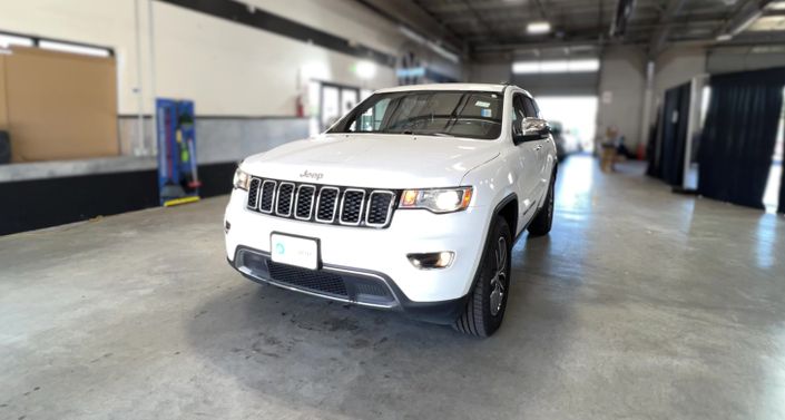 Thumbnail: 2018 Jeep Grand Cherokee - 1