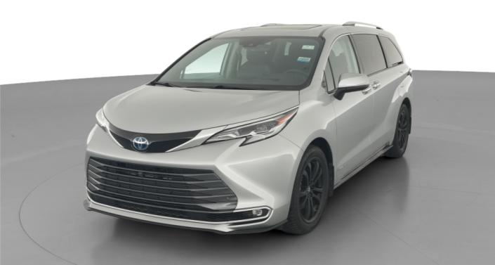 Thumbnail: 2021 Toyota Sienna - 1