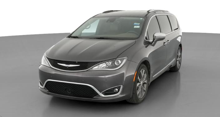 Thumbnail: 2017 Chrysler Pacifica - 1