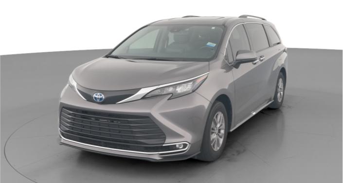Thumbnail: 2024 Toyota Sienna - 1