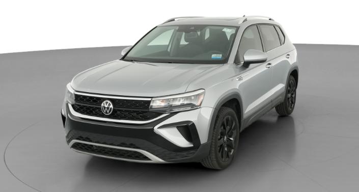 Thumbnail: 2022 Volkswagen Taos - 1