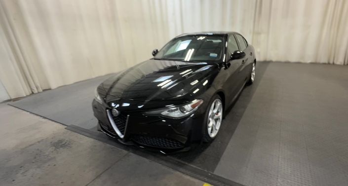 Thumbnail: 2019 Alfa Romeo Giulia - 1