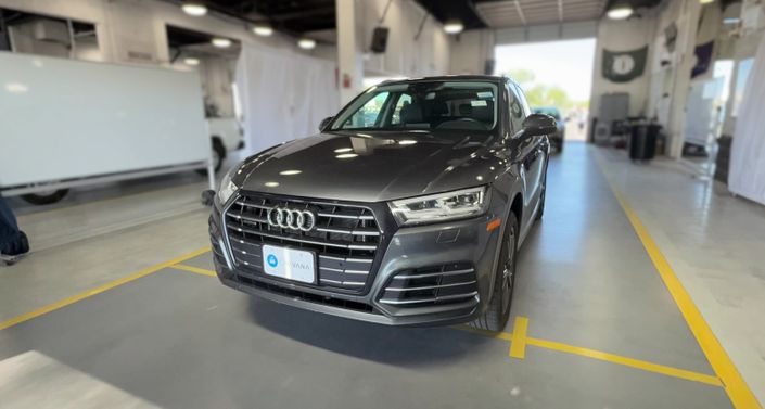 Thumbnail: 2020 Audi Q5 - 1