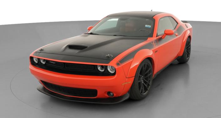 Thumbnail: 2017 Dodge Challenger - 1