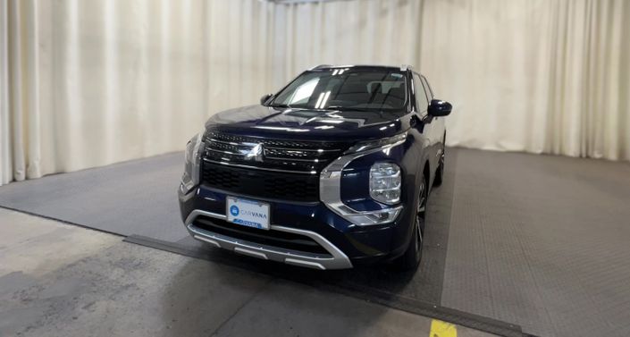 Thumbnail: 2022 Mitsubishi Outlander - 1